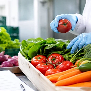 Beyond the Surface: What FSSAI Compliance Means for Your Daily Veggies